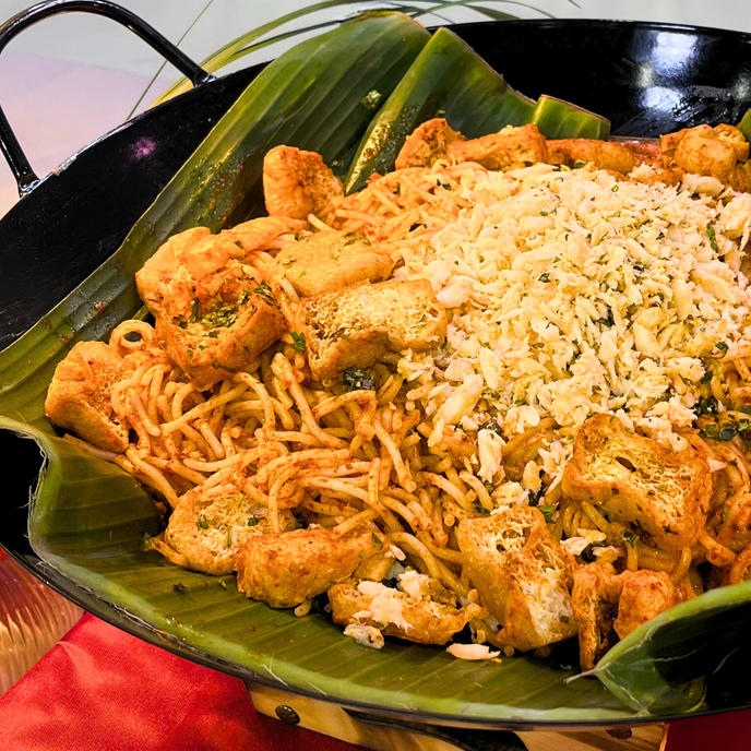 Incredible Signature Crab Dry Laksa - Incredible Catering